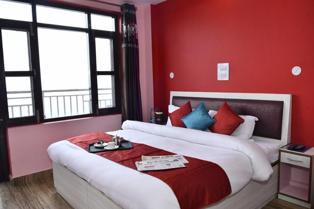 Lotus Inn Hill View Shimla Exterior foto